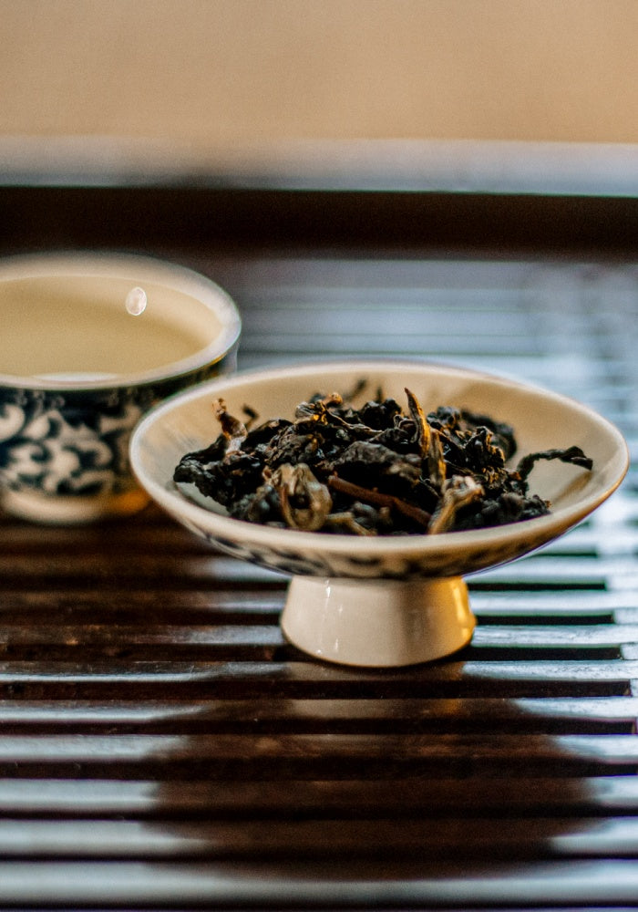 Tieguanyin Oolong von uralten Teebäumen (老树铁观音)