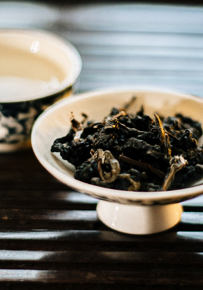 Tieguanyin Oolong von uralten Teebäumen (老树铁观音)